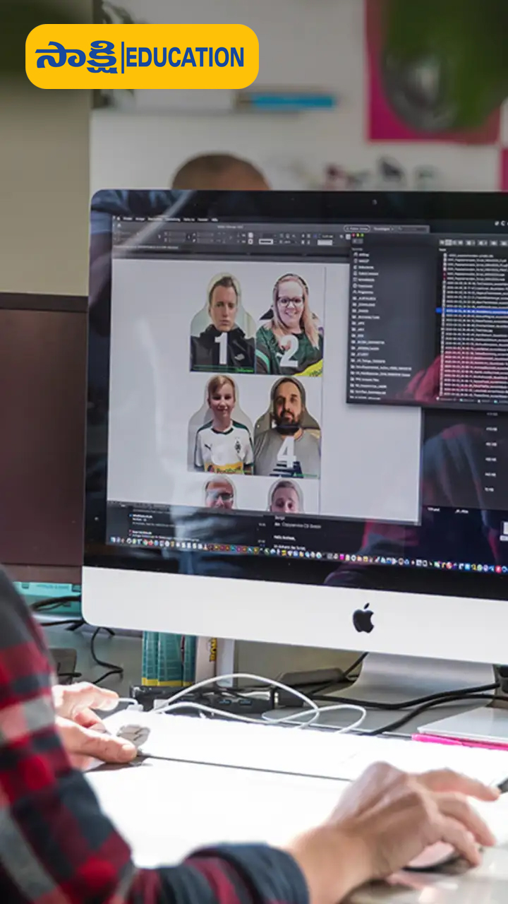 4. Graphic Designer